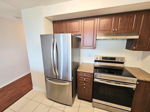 Photo 4 at 812 - 503 Beecroft Road, Willowdale West, Toronto