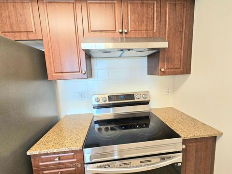 Photo 6 at 812 - 503 Beecroft Road, Willowdale West, Toronto