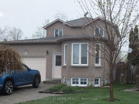 Photo 1 at 30 BRIGHTON Road, Georgian Drive, Barrie