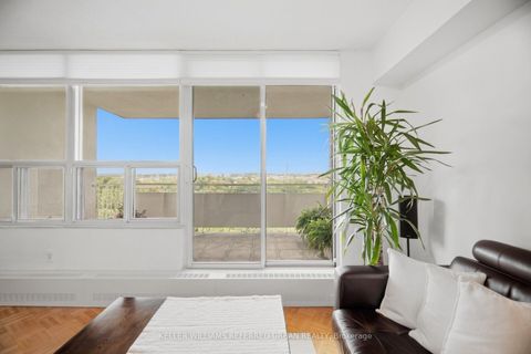 Photo 2 at 1416 - 60 Pavane Linkway Way, Flemingdon Park, Toronto