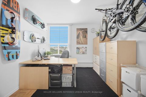 Photo 15 at 1416 - 60 Pavane Linkway Way, Flemingdon Park, Toronto
