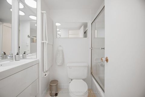 Photo 18 at 1416 - 60 Pavane Linkway Way, Flemingdon Park, Toronto