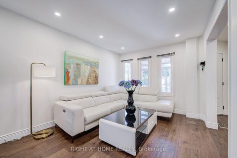 Photo 7 at 71 Bayhampton Crescent, Brownridge, Vaughan