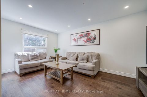 Photo 18 at 71 Bayhampton Crescent, Brownridge, Vaughan
