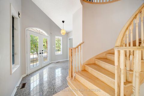 Photo 3 at 18 Formosa Drive, Rouge Woods, Richmond Hill