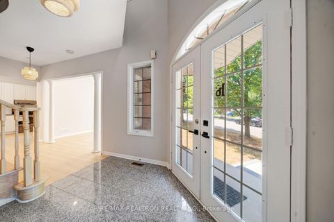 Photo 4 at 18 Formosa Drive, Rouge Woods, Richmond Hill