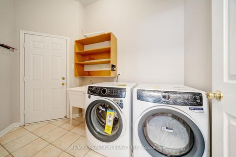 Photo 18 at 18 Formosa Drive, Rouge Woods, Richmond Hill