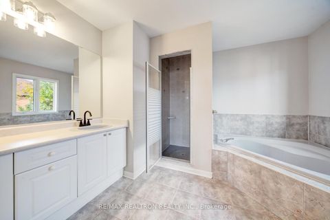 Photo 27 at 18 Formosa Drive, Rouge Woods, Richmond Hill