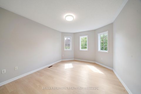 Photo 34 at 18 Formosa Drive, Rouge Woods, Richmond Hill