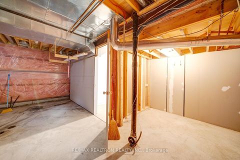 Photo 44 at 18 Formosa Drive, Rouge Woods, Richmond Hill