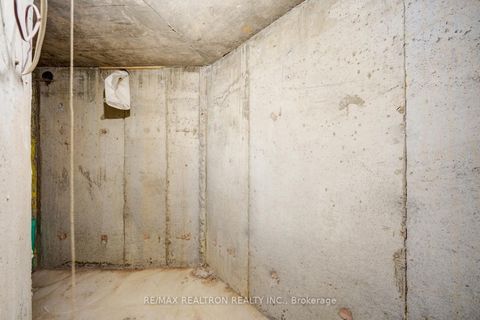 Photo 46 at 18 Formosa Drive, Rouge Woods, Richmond Hill