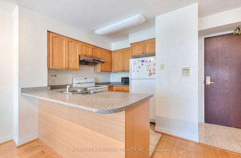 Photo 6 at 811 - 18 Parkview Avenue, Willowdale East, Toronto