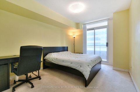 Photo 14 at 811 - 18 Parkview Avenue, Willowdale East, Toronto