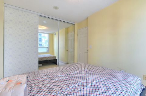 Photo 19 at 811 - 18 Parkview Avenue, Willowdale East, Toronto