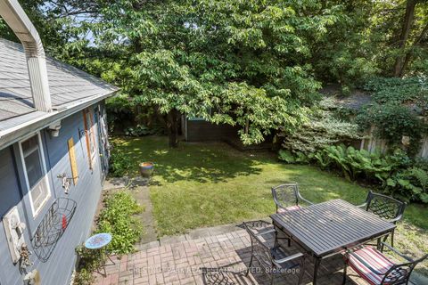 Photo 19 at 27 Cedarcrest Drive, Kingsway South, Toronto