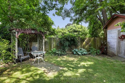 Photo 37 at 27 Cedarcrest Drive, Kingsway South, Toronto