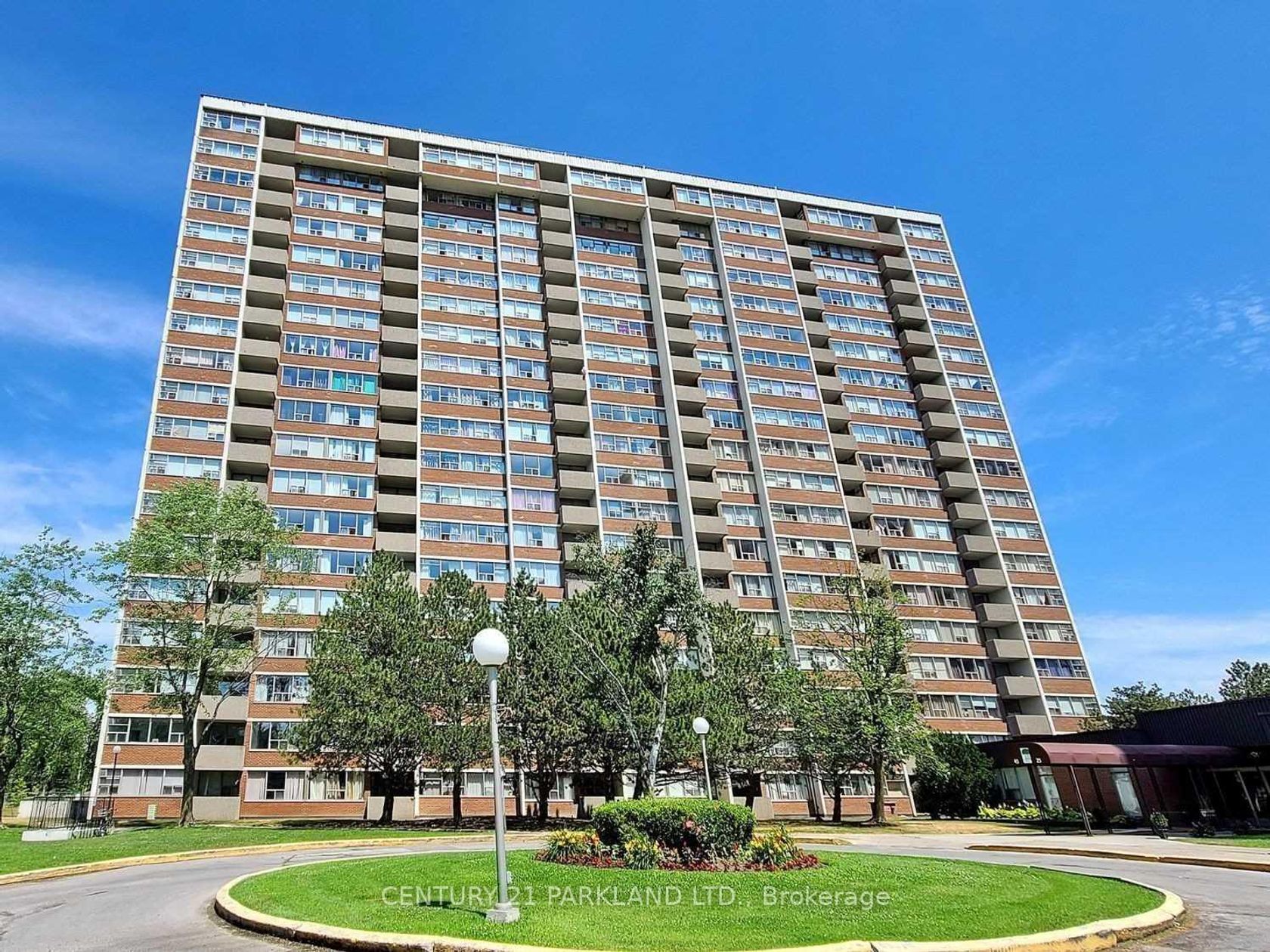 109 - 45 Silver Springs Boulevard, L'Amoreaux, Toronto 