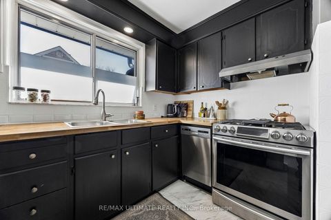 Photo 2 at 64 Hart Avenue, Kennedy Park, Toronto