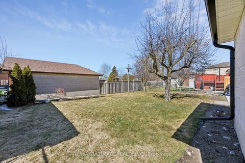 Photo 25 at 64 Hart Avenue, Kennedy Park, Toronto
