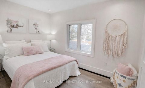Photo 13 at 94 Lake Crescent, Mimico, Toronto