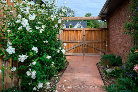 Photo 6 at 247 Simcoe Street, Stayner, Clearview