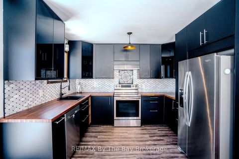 Photo 8 at 247 Simcoe Street, Stayner, Clearview