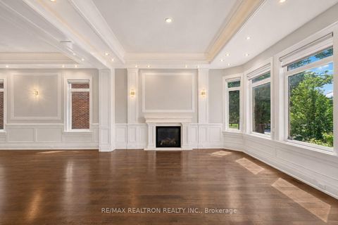 Photo 7 at 45 Boyle Drive, South Richvale, Richmond Hill