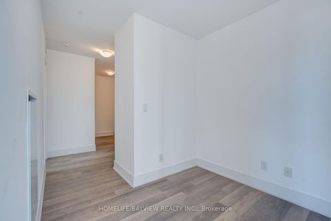 Photo 8 at 703 - 32 Davenport Road, Annex, Toronto