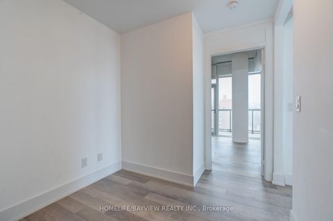 Photo 9 at 703 - 32 Davenport Road, Annex, Toronto