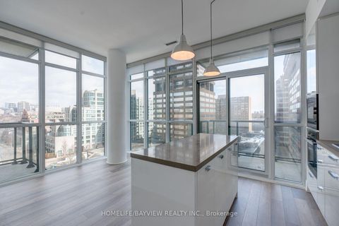 Photo 13 at 703 - 32 Davenport Road, Annex, Toronto