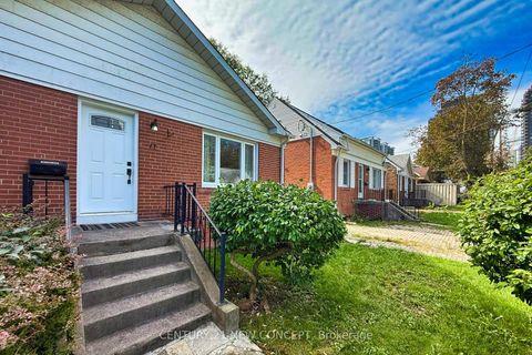 Photo 1 at 17 Lyndale Drive, Willowdale East, Toronto