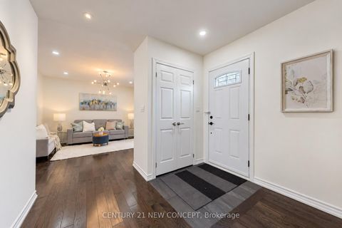 Photo 12 at 17 Lyndale Drive, Willowdale East, Toronto