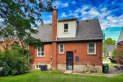 Photo 43 at 17 Lyndale Drive, Willowdale East, Toronto