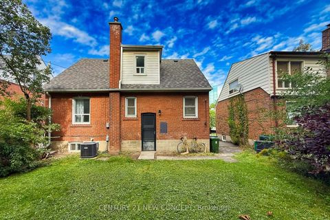 Photo 45 at 17 Lyndale Drive, Willowdale East, Toronto