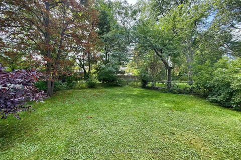 Photo 46 at 17 Lyndale Drive, Willowdale East, Toronto