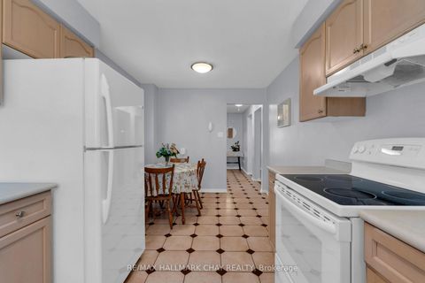 Photo 12 at 86 Trillium Crescent, Allandale Heights, Barrie