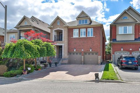 Photo 0 at 35 Strauss Road, Patterson, Vaughan