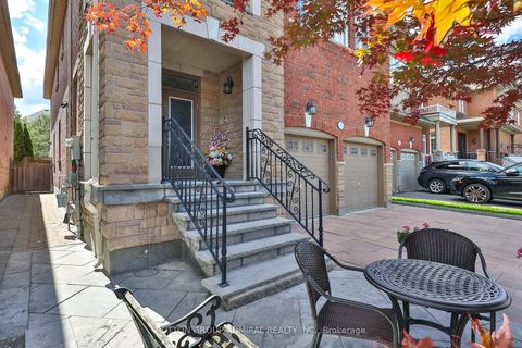 Photo 3 at 35 Strauss Road, Patterson, Vaughan