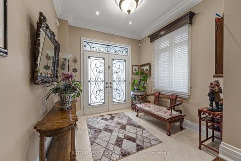 Photo 5 at 35 Strauss Road, Patterson, Vaughan