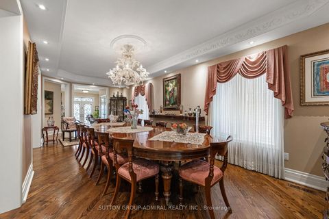 Photo 8 at 35 Strauss Road, Patterson, Vaughan