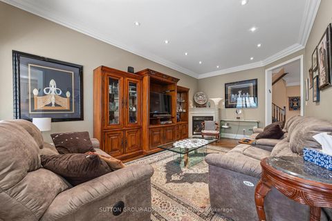Photo 15 at 35 Strauss Road, Patterson, Vaughan