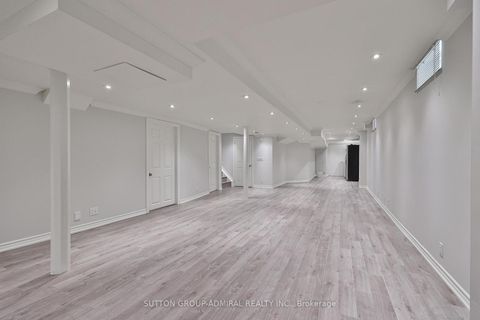 Photo 28 at 35 Strauss Road, Patterson, Vaughan