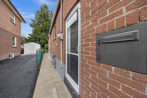 Photo 1 at 50 Joanith Drive, Parkview, Toronto