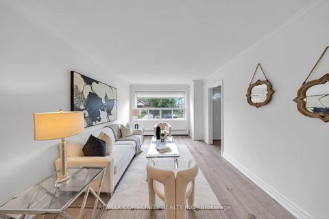 Photo 5 at 50 Joanith Drive, Parkview, Toronto