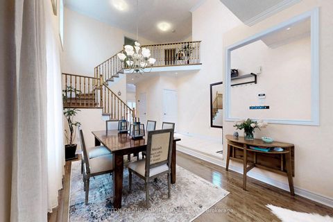 Photo 4 at 66 Tuscana Boulevard, Patterson, Vaughan
