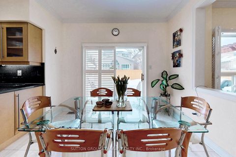 Photo 14 at 66 Tuscana Boulevard, Patterson, Vaughan