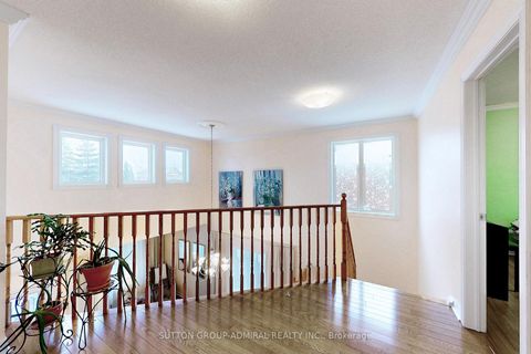 Photo 20 at 66 Tuscana Boulevard, Patterson, Vaughan
