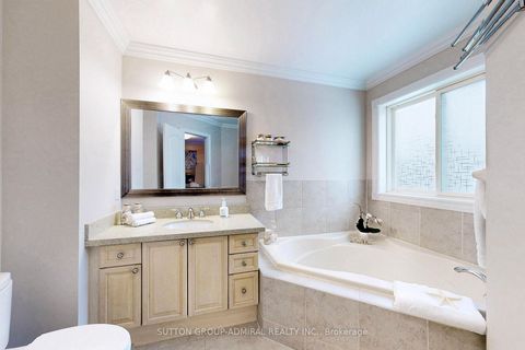 Photo 24 at 66 Tuscana Boulevard, Patterson, Vaughan