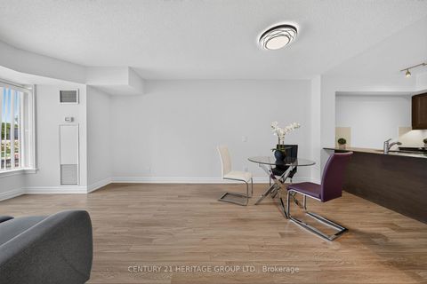 Photo 10 at 234 - 701 Sheppard Avenue W, Clanton Park, Toronto