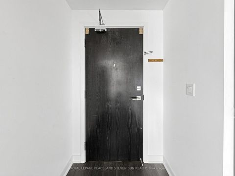 Photo 24 at 601 - 28 Avondale Avenue, Willowdale East, Toronto